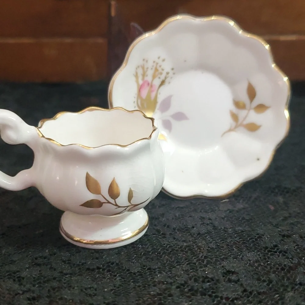 Vintage‎ Mini Tea Cup & Saucer Made in England